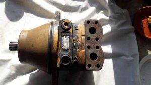 Hidromotor liebherr pentru modele 900, 902, 904, 912, 914, 922, 932, 942 1 Hidromotor liebherr pentru modele 900, 902, 904, 912, 914, 922, 932, 942