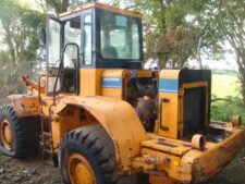 Piese din dezmembrare pentru încărcător frontal Hyundai HL750