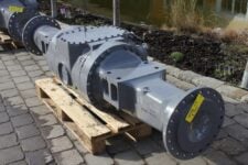 Axa spate pentru Hitachi ZW310