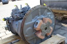 Pompa hidraulică Hitachi HPV 118 ZX140W