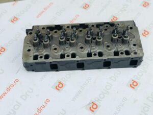 Chiuloasă motor komatsu s4d106 1 Chiuloasă motor komatsu s4d106