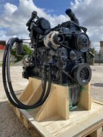 Motor KOMATSU SAA6D107E-1 nou