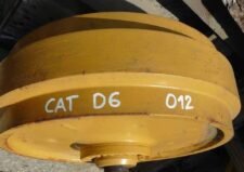 Idler pentru Caterpillar D6