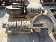 Idler / Rola Întinzătoare pentru Excavator Caterpillar 319/320