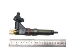 Injector DAF 1667208 WS268 SB3000 - Fotografie de produs cu riglă pentru dimensiuni