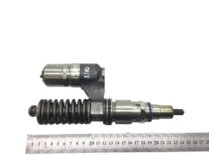 Injector scania 1766553 dc 16