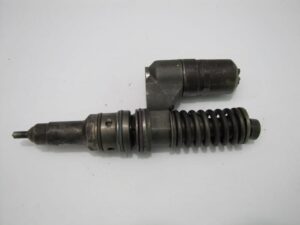 Injector volvo 0414701013 1 Injector volvo 0414701013