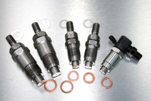 Injectoare pentru motor komatsu s6d95l 1 Injectoare pentru motor komatsu s6d95l