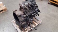 Motor Isuzu 3LD2 Second Hand pe Palet