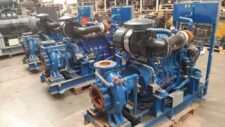 Motor Iveco N67MNTF42 industrial, montat pe suport, cu set complet de accesorii și sisteme de răcire