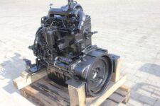 Motor Isuzu 210 LC
