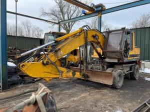 Dezmembrăm excavator jcb js130w, an fabricație 1995