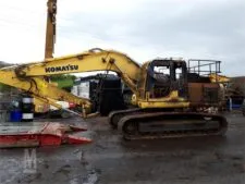 Dezmembrăm Excavator Komatsu PC210-8 - Piese de Schimb Disponibile