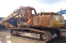 Dezmembrăm Excavator Komatsu PC210 LC-5