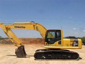 Komatsu pc200 lc - piese din dezmembrări 1 Komatsu pc200 lc – piese din dezmembrări
