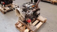 Motor Kubota model V1305