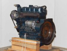 Motor Kubota V2403 12