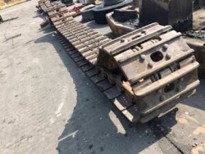 Lant de rulare pentru excavator liebherr r964 1 Lant de rulare pentru excavator liebherr r964