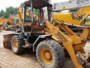 Piese din dezmembrare pentru liebherr 507 - utilaj de construcții 1 Piese din dezmembrare pentru liebherr 507 – utilaj de construcții