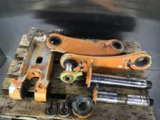 Link brat Liebherr 904 - Piese Utilaj Second-hand