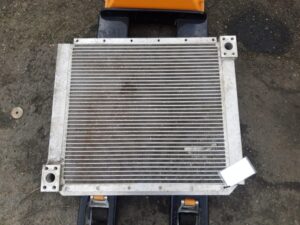 Radiator de ulei liebherr l551 1 Radiator de ulei liebherr l551