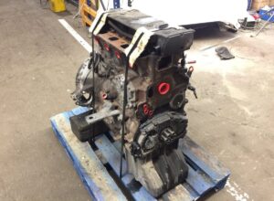 Motor camion fără anexe mb om904la 175cp 1 Motor camion fără anexe mb om904la 175cp
