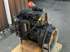 Motor komatsu saa4d107e-3 1 Motor komatsu saa4d107e-3