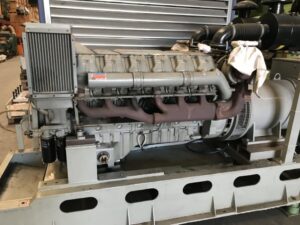 Motor deutz bf12l413f 14 cilindri diesel 1 Motor deutz bf12l413f 14 cilindri diesel
