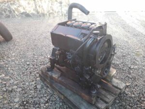 Motor deutz bf4l913 reconditionat 1 Motor deutz bf4l913 reconditionat