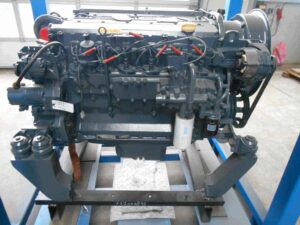 Motor deutz bf6m1012 cu 6 cilindri 1 Motor deutz bf6m1012 cu 6 cilindri