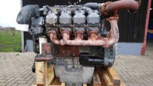 Motor deutz bf8m1015cp second hand pe paleți