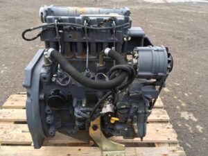 Motor deutz f3m1011 cu 3 pistoane, răcire pe apă