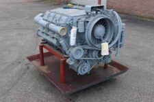 Motor Deutz F8L413F second-hand în stare bună