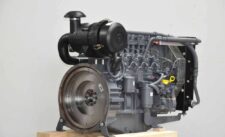Motor Deutz cu 4 Pistoane, 41 kW
