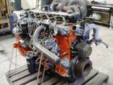 Motor Isuzu 6SD1T Uzat