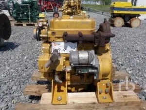 Motor komatsu 3d72 second hand pe palet de lemn