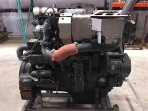 Motor komatsu pentru buldozer komatsu d65ex-17, d65px-17, d65wx-17 1 Motor komatsu pentru buldozer komatsu d65ex-17, d65px-17, d65wx-17