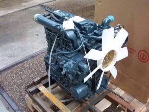 Motor kubota v2203-m