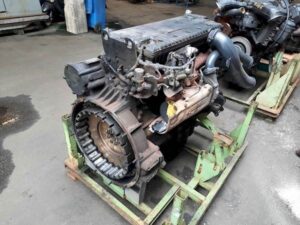 Motor mercedes-benz om926la - 7. 2 litri, 6 cilindri 1 Motor mercedes-benz om926la – 7. 2 litri, 6 cilindri