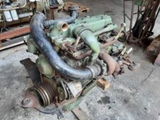 Motor Mercedes-Benz OM352A 150CP - Uzat, Necesită Reparații