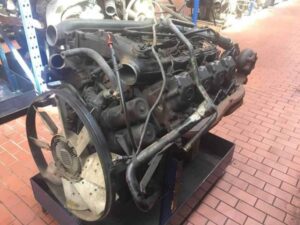 Motor mercedes om402la, 8 pistoane în v 1 Motor mercedes om402la, 8 pistoane în v