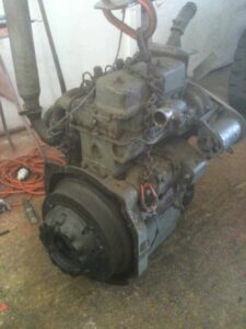 Motor perkins p3 – second hand, funcțional, model vintage