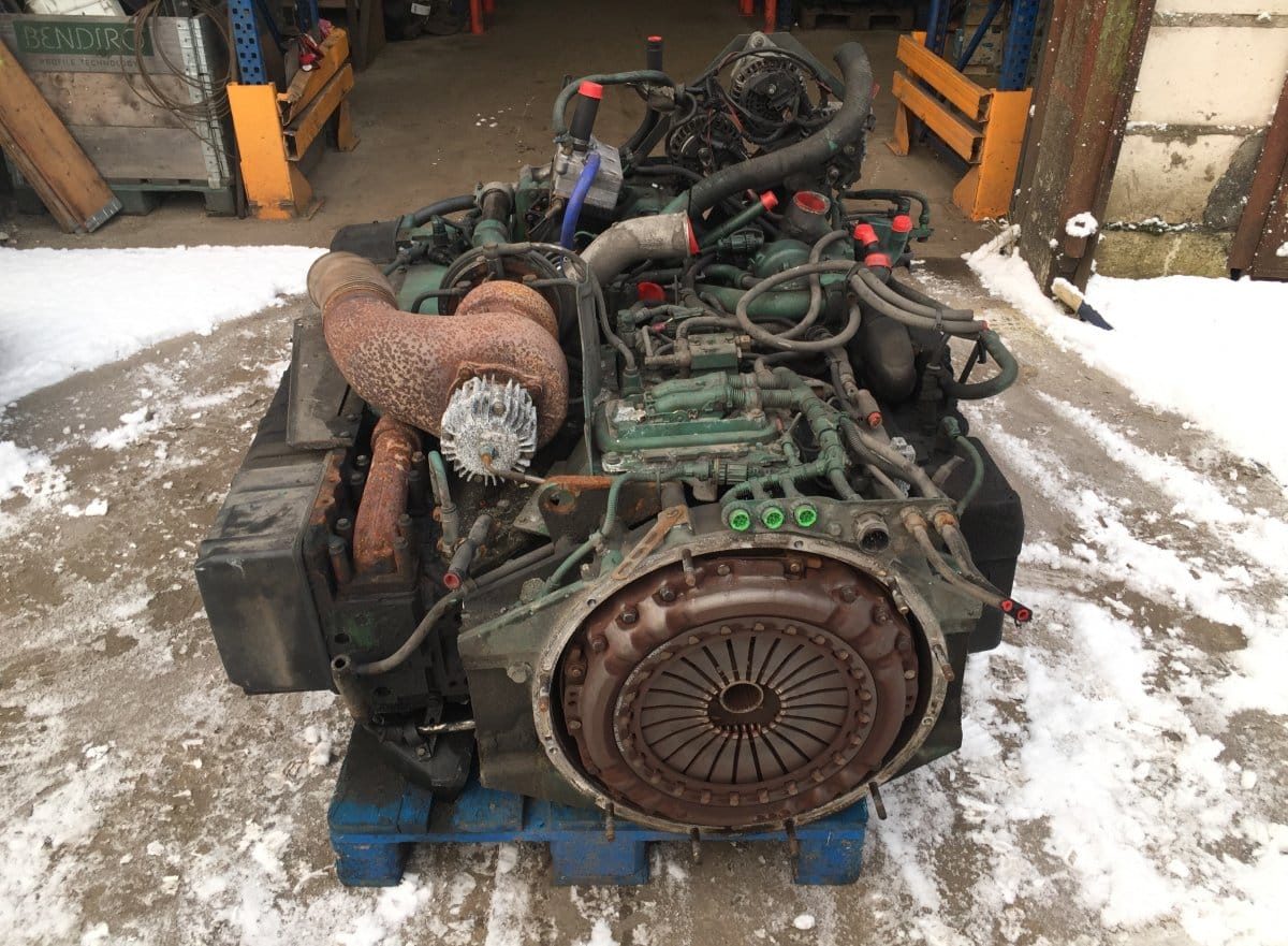 Motor Volvo DH12E340 2009 – Folosit, în stare bună