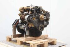 Motor Diesel Caterpillar 3054 pe Paletă de Lemn