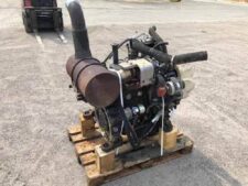 Motor Diesel Komatsu SAA 4D107E-1 Second-Hand