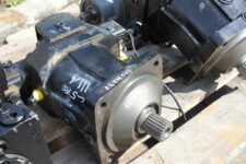 Motor hidraulic A6VM140 pentru încărcător frontal Liebherr L 576