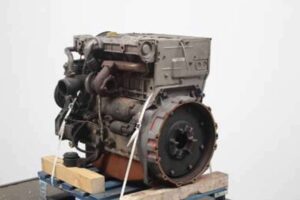 Motor deutz bf4l1011 – piese motor