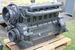 Motor deutz f6l912 second hand pentru excavator pe șenile o&k rh6 1 Motor deutz f6l912 second hand pentru excavator pe șenile o&k rh6