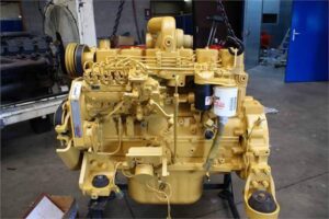 Motor second hand komatsu s6d102e-1 1 Motor second hand komatsu s6d102e-1