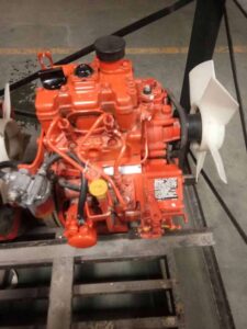 Motor diesel second hand perkins 402d-05 1 Motor diesel second hand perkins 402d-05